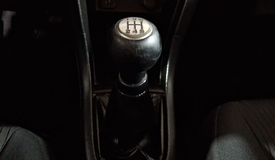 Suzuki Swift 1.4 GLS MT Hatchback 2013