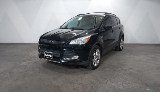 Ford • Escape