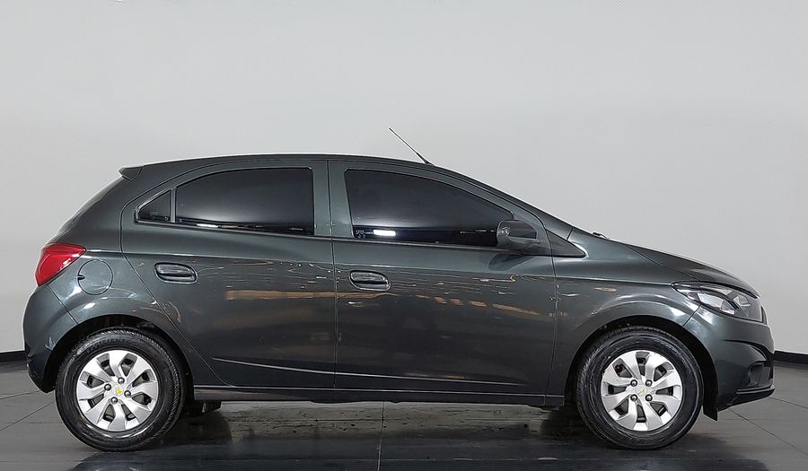 Chevrolet Onix MPFI LT Hatchback 2018