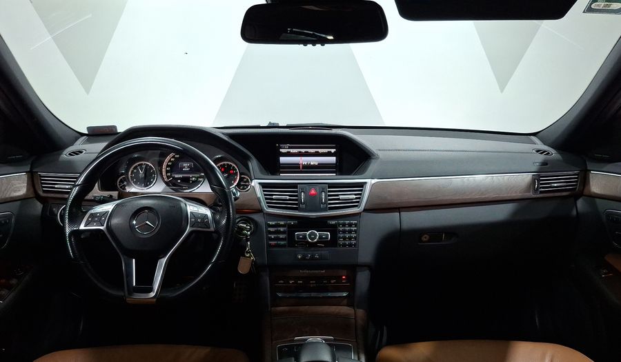 Mercedes Benz Clase E 3.5 350 CGI AVANTGARDE AT Sedan 2013