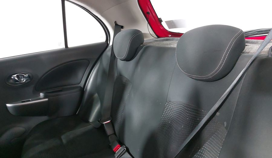 Nissan March 1.6 ADVANCE AT Hatchback 2015
