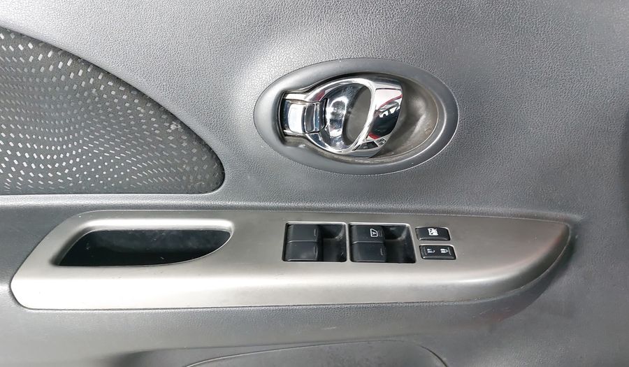 Nissan March 1.6 ADVANCE AT Hatchback 2015