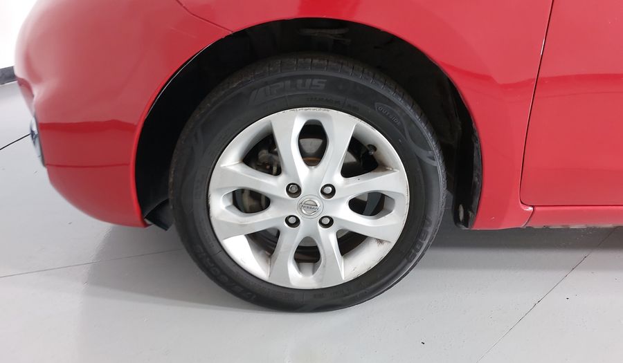 Nissan March 1.6 ADVANCE AT Hatchback 2015