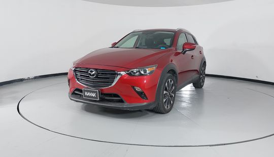 2019 • 64,688 km • Automático