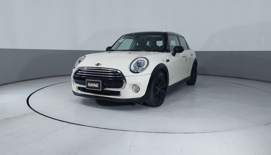Mini • Cooper