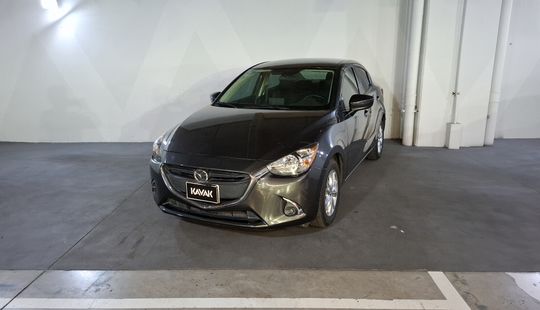 Mazda • Mazda 2