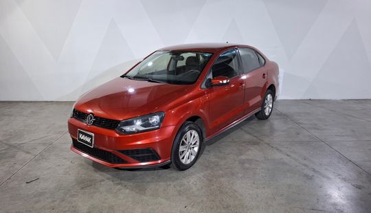 Volkswagen • Vento