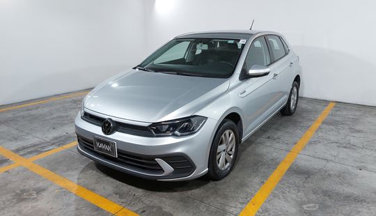 Volkswagen • Polo