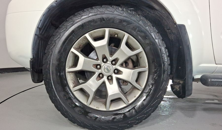 Nissan Frontier 4.0 CREW CAB PRO 4X AT 4WD Pickup 2014