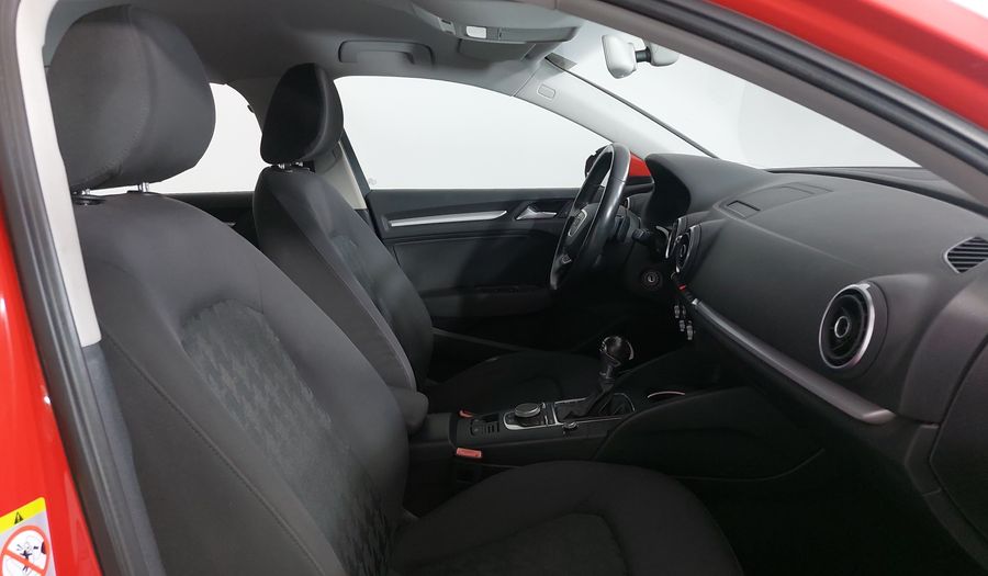 Audi A3 1.4 TFSI AMBIENTE S TRONIC Sedan 2016