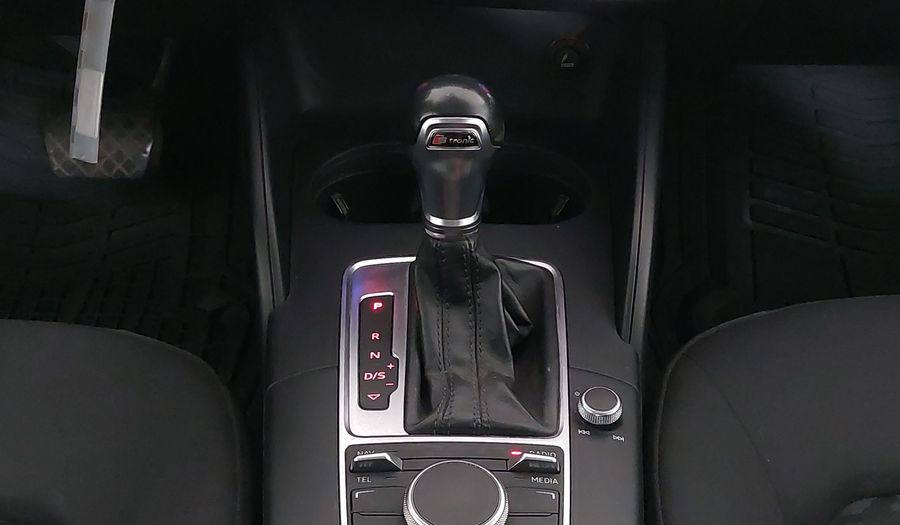 Audi A3 1.4 TFSI AMBIENTE S TRONIC Sedan 2016