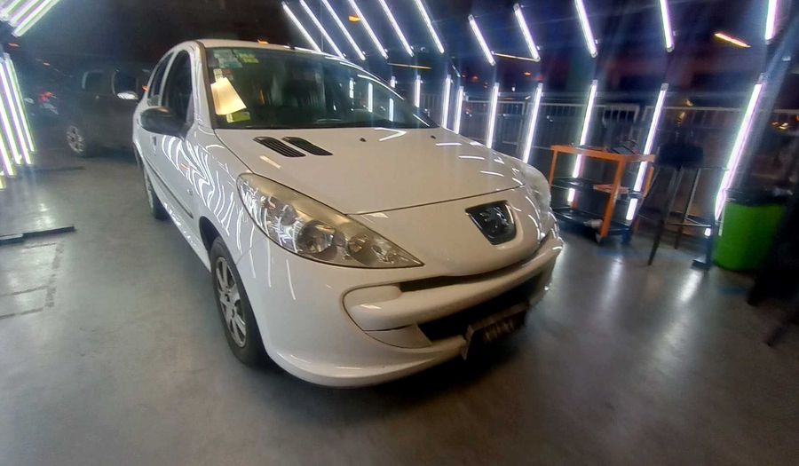 Peugeot 207 1.4 ACTIVE Hatchback 2012