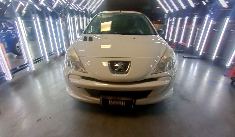Peugeot 207 1.4 ACTIVE Hatchback 2012