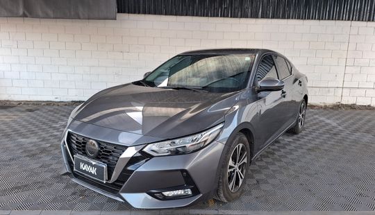 Nissan • Sentra