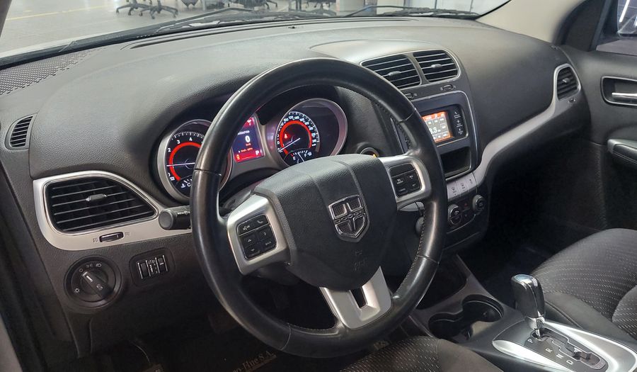 Dodge Journey 2.4 SXT AUTO Suv 2012