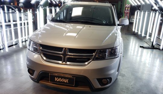 Dodge • Journey