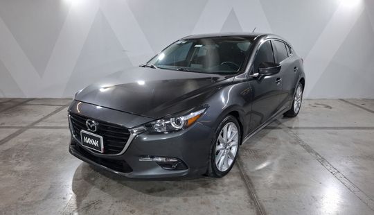 Mazda • Mazda 3