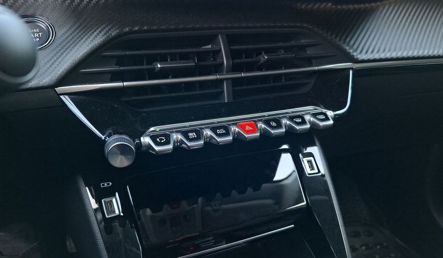 Peugeot 208 1.2 PURETECH 130 HP ALLURE AUTO Hatchback 2024