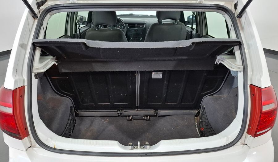 Volkswagen Fox 1.6 HIGHLINE Hatchback 2013