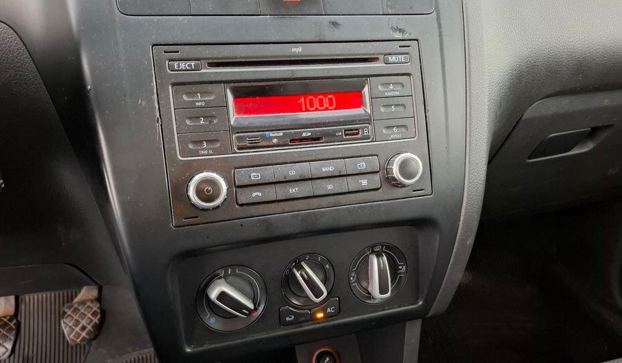 Volkswagen Fox 1.6 HIGHLINE Hatchback 2013