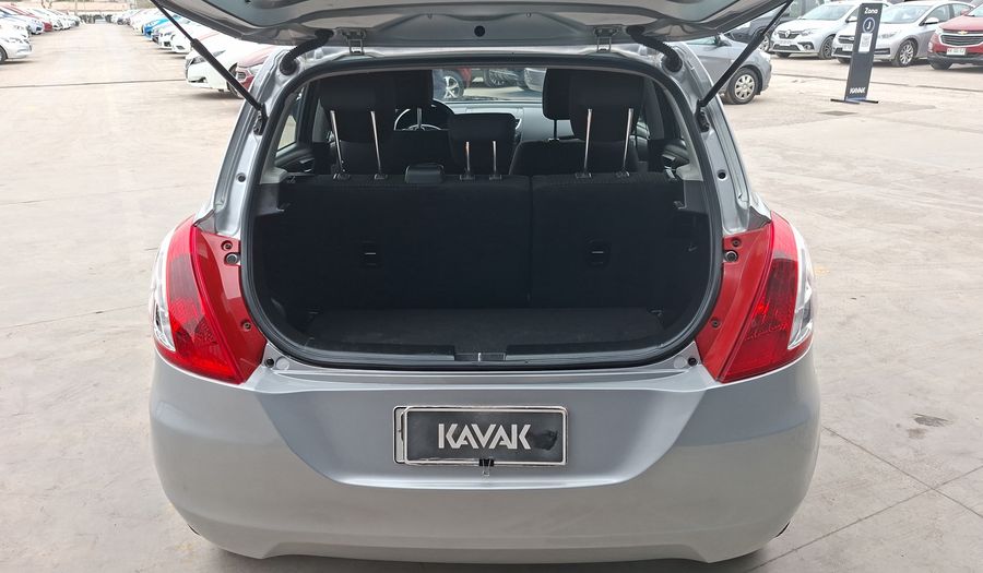 Suzuki Swift 1.2 GLS Hatchback 2015