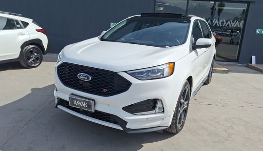 Ford • Edge
