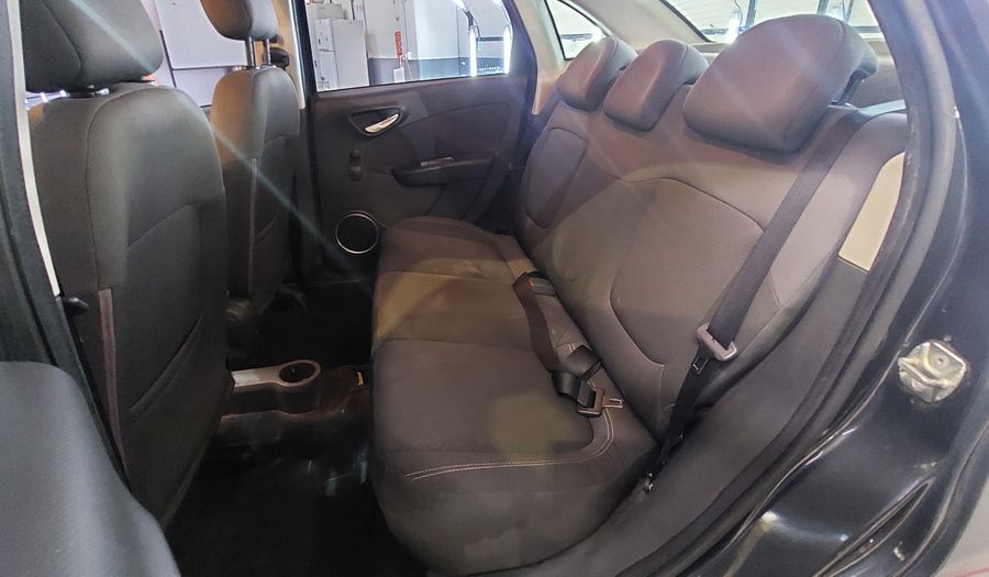 Fiat Grand Siena 1.4 8V ATTRACTIVE Sedan 2013