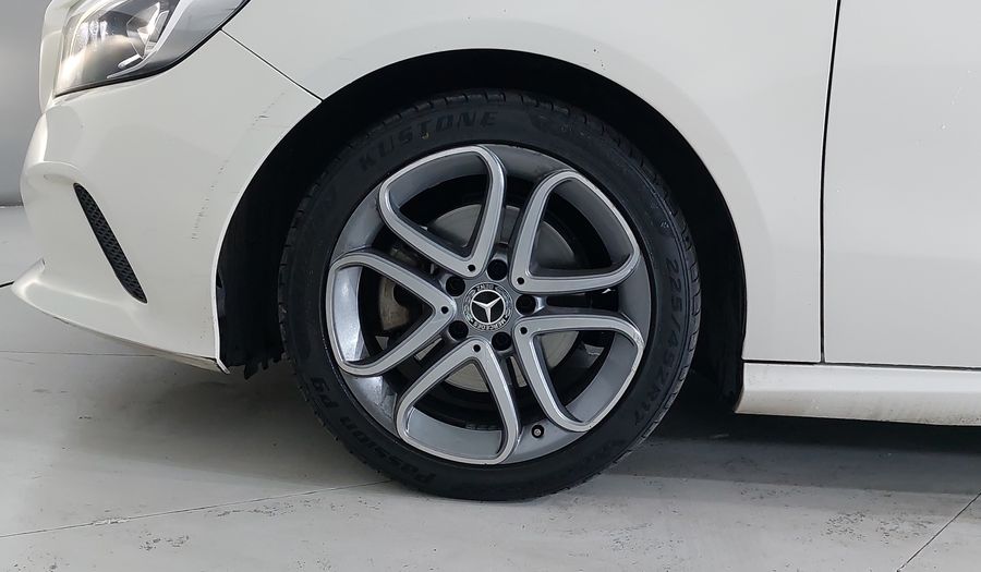 Mercedes Benz Clase A 1.6 200 STYLE DCT Hatchback 2018