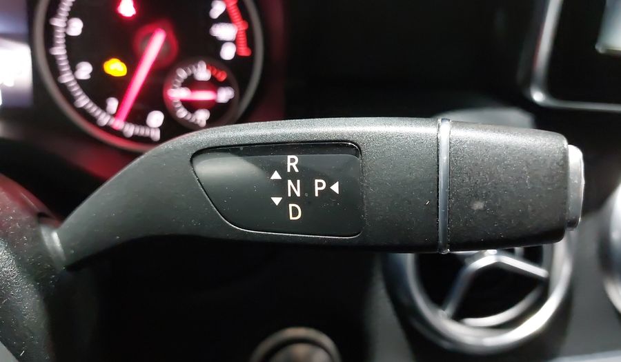 Mercedes Benz Clase A 1.6 200 STYLE DCT Hatchback 2018