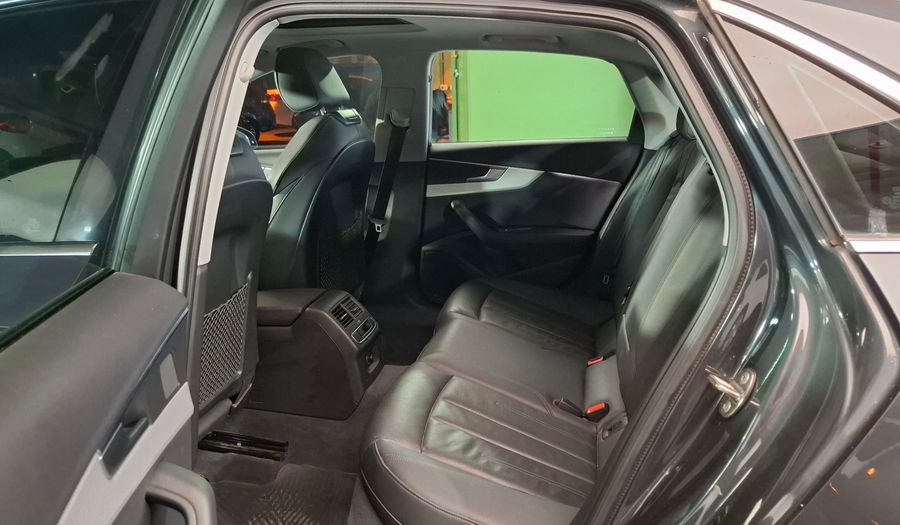 Audi A4 2.0 TFSI S TRONIC FRONT 190CV Sedan 2019
