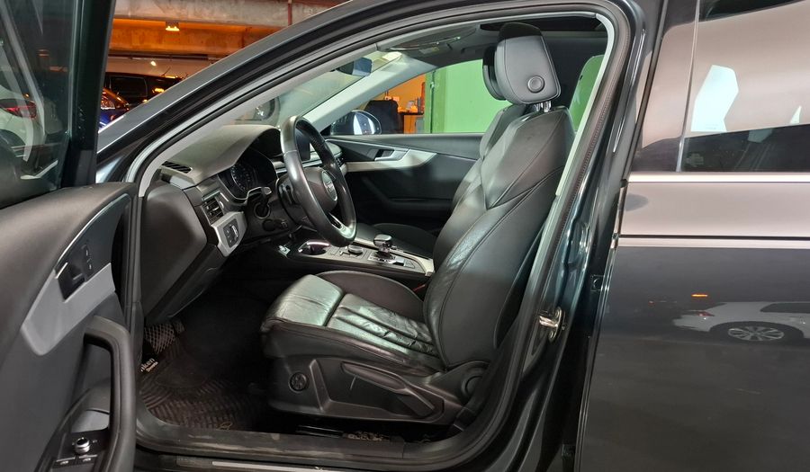 Audi A4 2.0 TFSI S TRONIC FRONT 190CV Sedan 2019