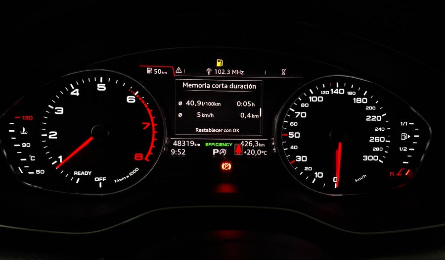 Audi A4 2.0 TFSI S TRONIC FRONT 190CV Sedan 2019