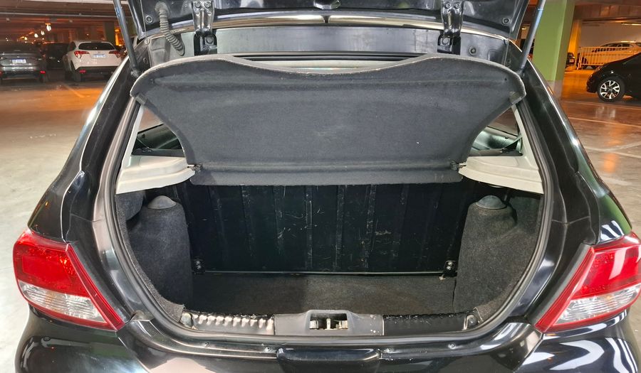 Volkswagen Gol Trend 1.6 PACK I Hatchback 2011