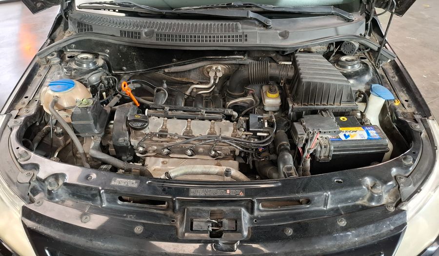 Volkswagen Gol Trend 1.6 PACK I Hatchback 2011