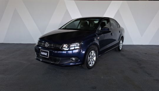 Volkswagen • Vento