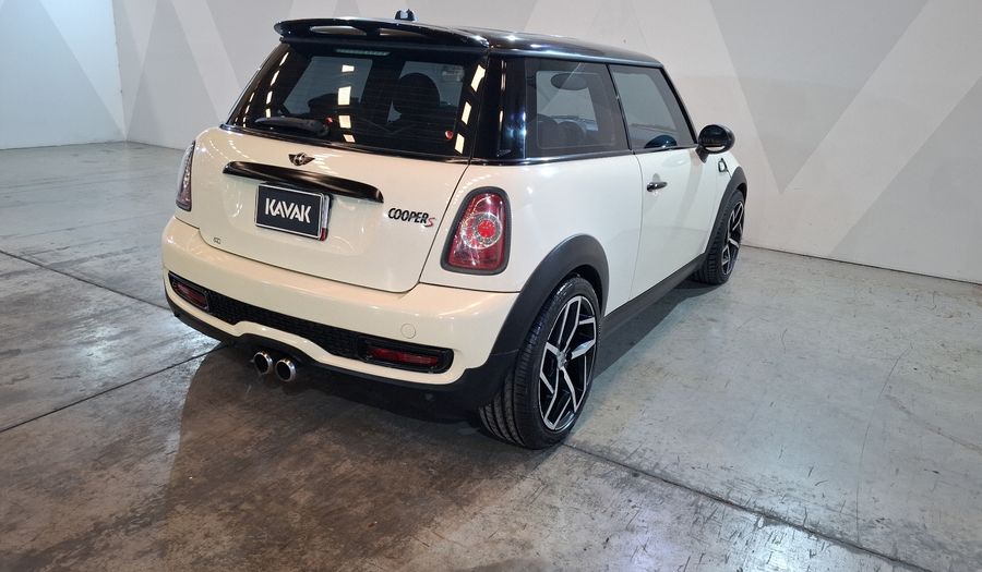 Mini Cooper S 1.6 COOPER HOT CHILI AT Hatchback 2013