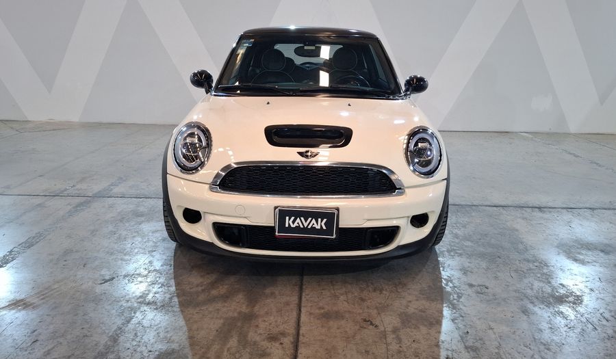 Mini Cooper S 1.6 COOPER HOT CHILI AT Hatchback 2013
