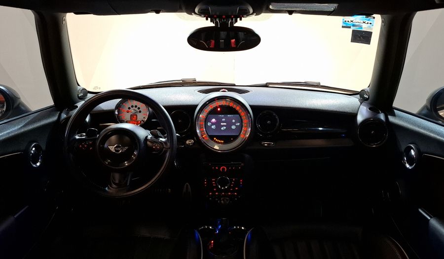 Mini Cooper S 1.6 COOPER HOT CHILI AT Hatchback 2013
