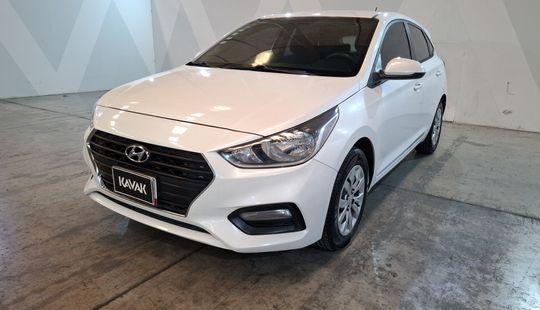 Hyundai • Accent