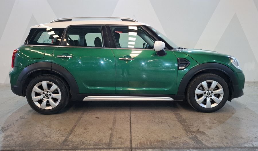 Mini Countryman 1.5 COOPER CHILI AUTO Hatchback 2021