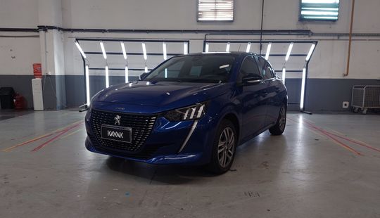 Peugeot • 208