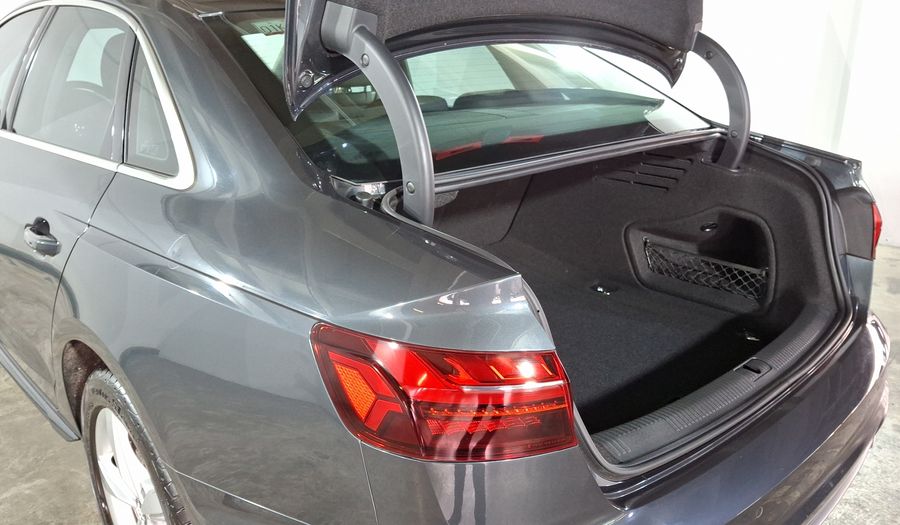 Audi A4 2.0 MHEV 40 TFSI SELECT DCT Sedan 2021