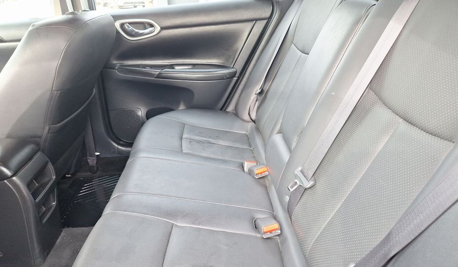 Nissan Sentra 1.8 EXCLUSIVE CVT Sedan 2019