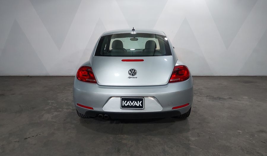 Volkswagen Beetle 2.5 SPORT PAQUETE BASICO TIPTRONIC Hatchback 2015