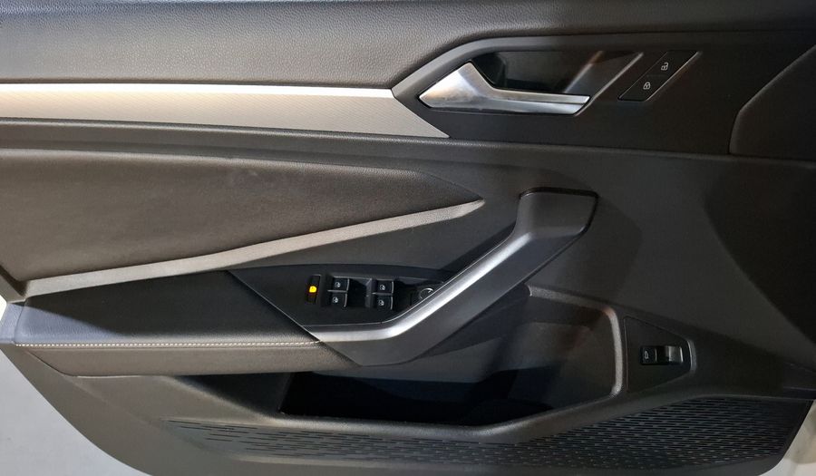 Volkswagen Jetta 1.4 TRENDLINE AUTO Sedan 2023