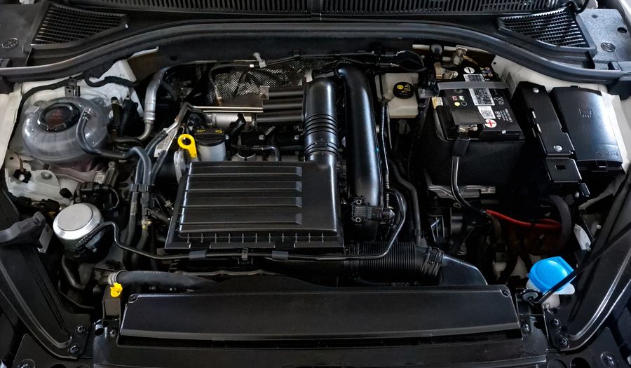 Volkswagen Jetta 1.4 TRENDLINE AUTO Sedan 2023