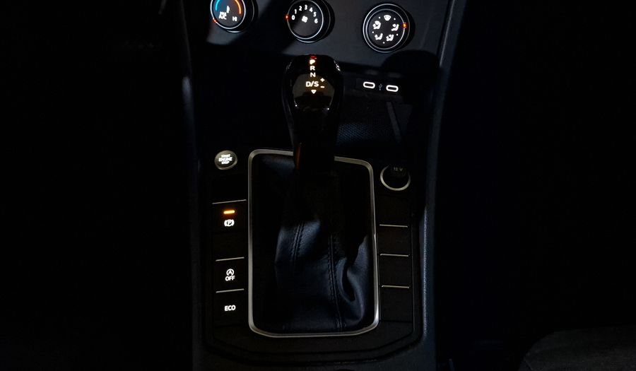 Volkswagen Jetta 1.4 TRENDLINE AUTO Sedan 2023