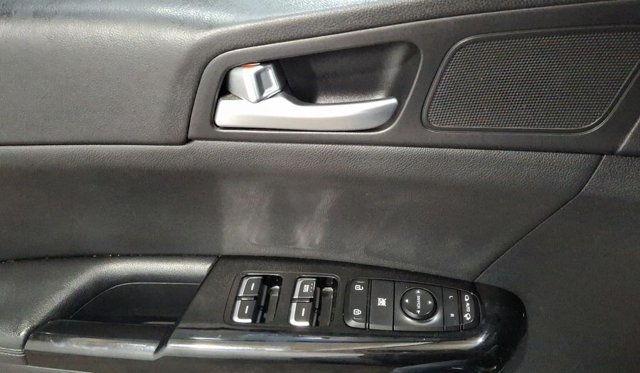 Kia Sportage 2.4 SXL AT Suv 2017