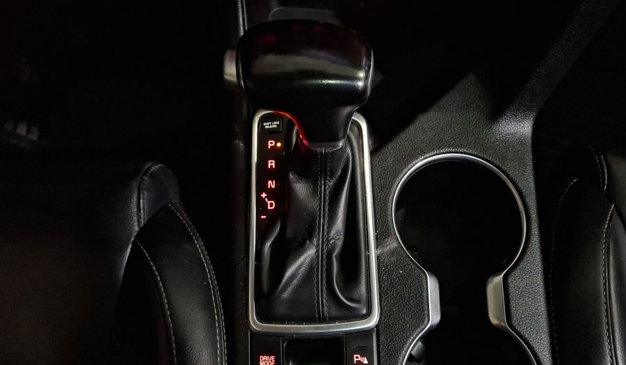 Kia Sportage 2.4 SXL AT Suv 2017