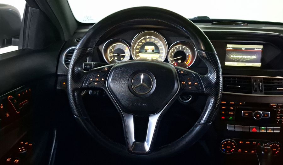 Mercedes Benz Clase C 1.8 250 CGI AT Coupe 2015